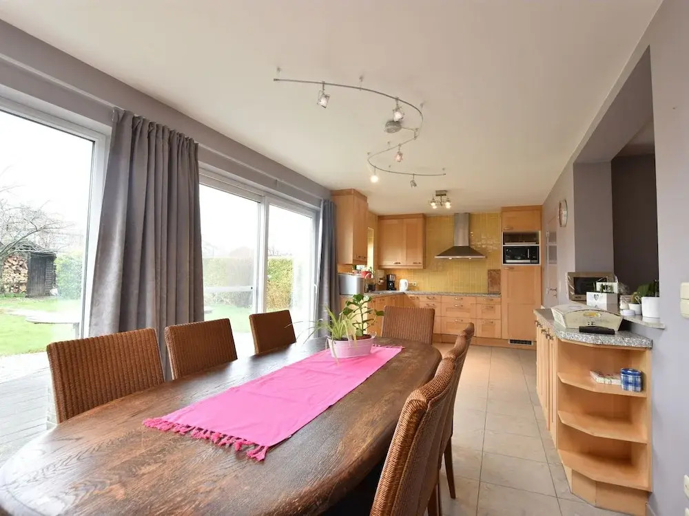 Secluded Holiday Home in Oostende with Garden