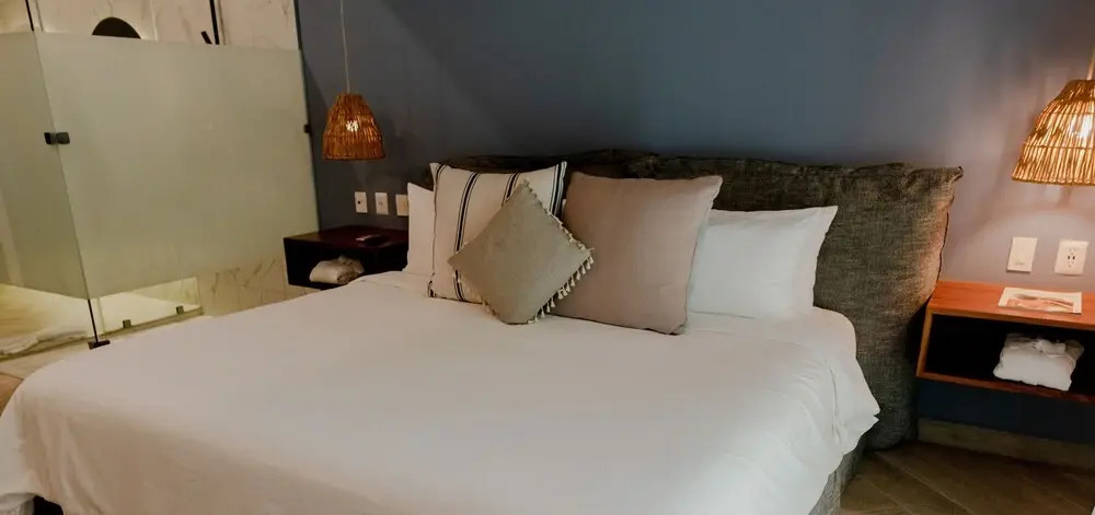 2 Bedroom Luxury Suite 210