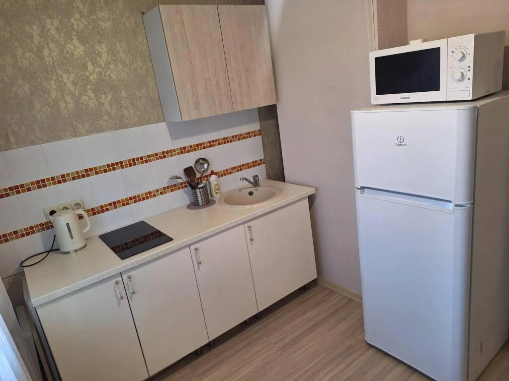 2к квартира на Белинского 86, рядом с Лагерным садом и ТЦ "Лето"