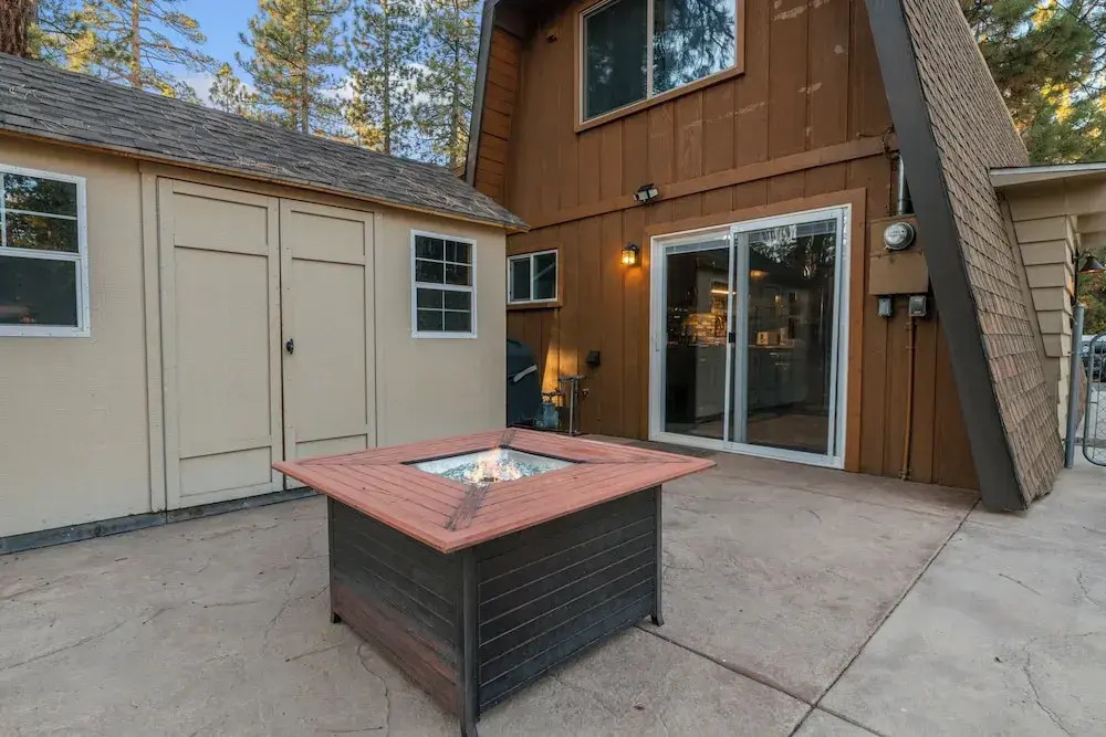 The Cozy Bear Cabin