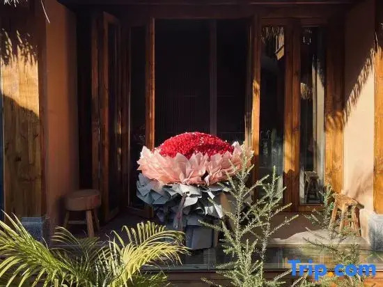 Yangheguang Yinshe Courtyard (Dali Ancient City)