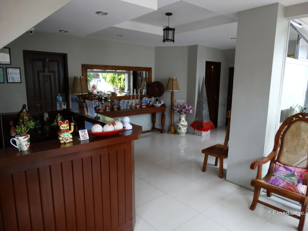 Harbour Gardens Tourist Inn