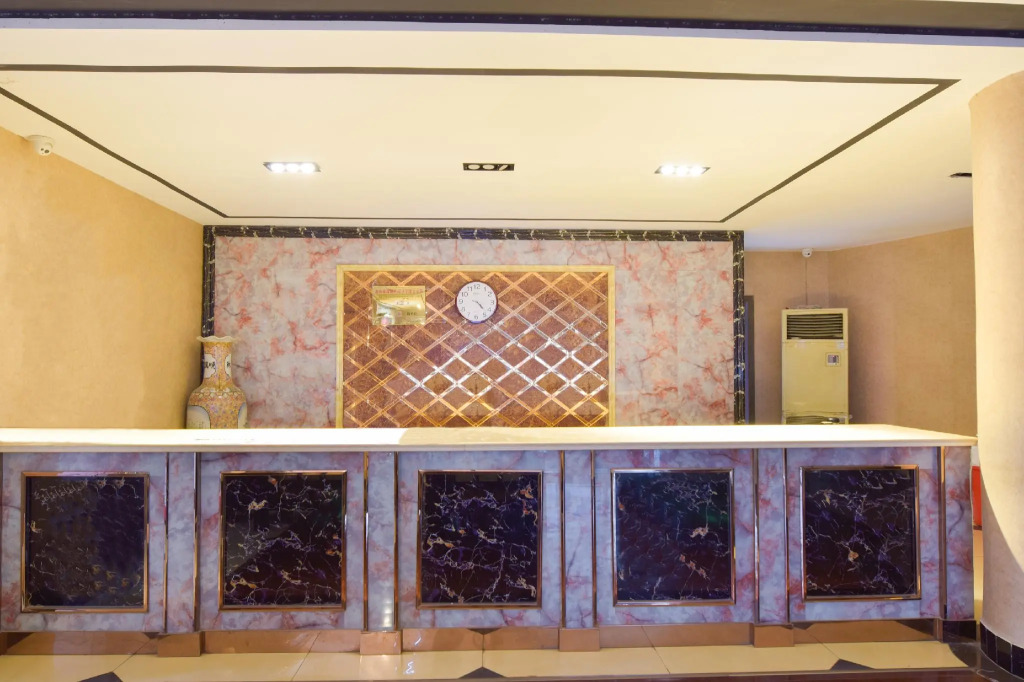OYO Chunsen Theme Hotel