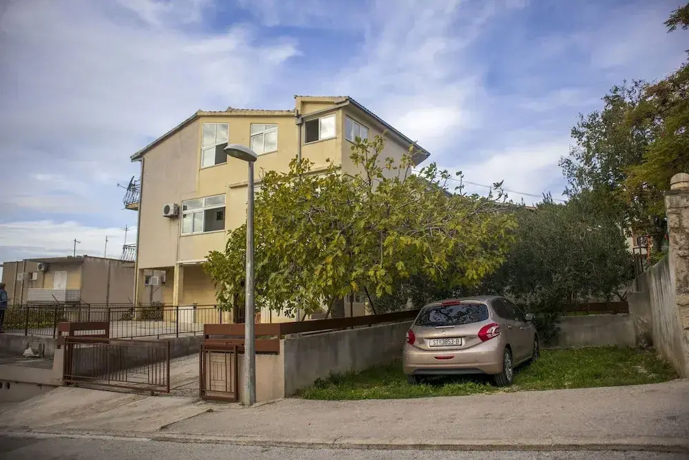 Apartments Maja