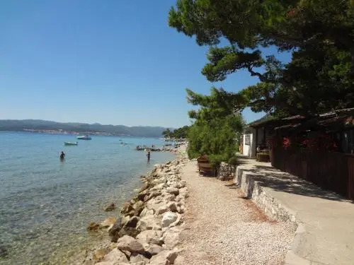 Apartments Frano Jr by the Sea