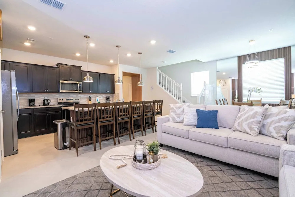 Family-friendly House w/ Private Pool Near Disney