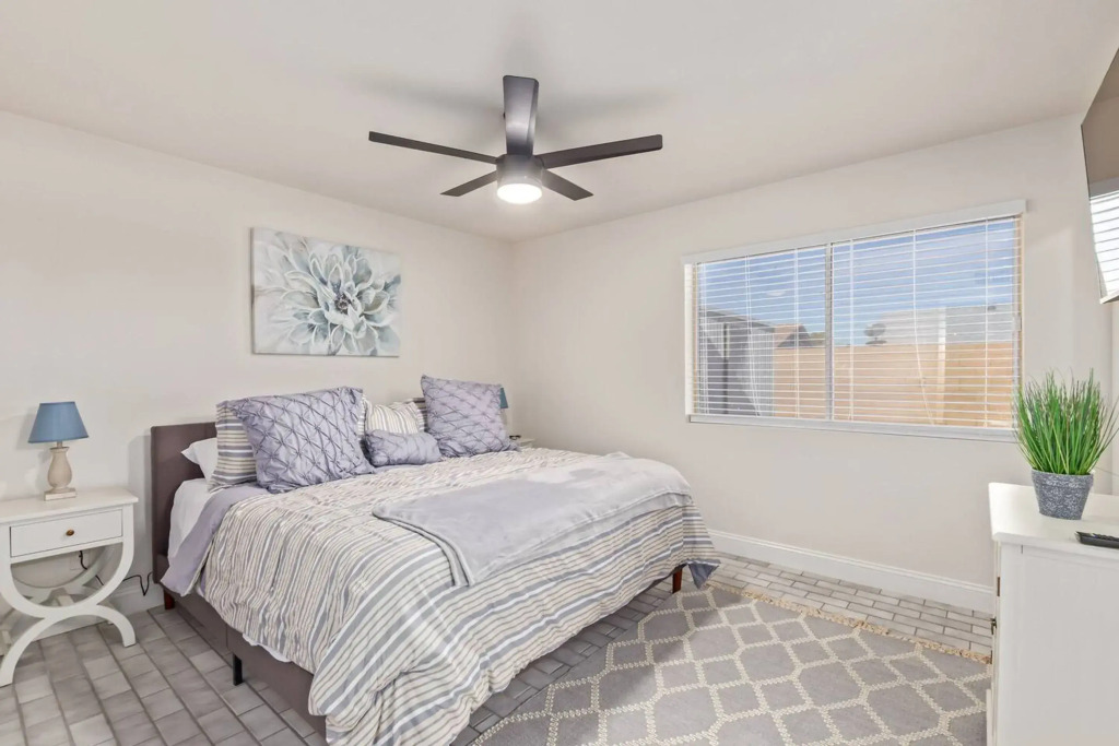 Stunning Hunter Single Family Home in the Heart of Mesa