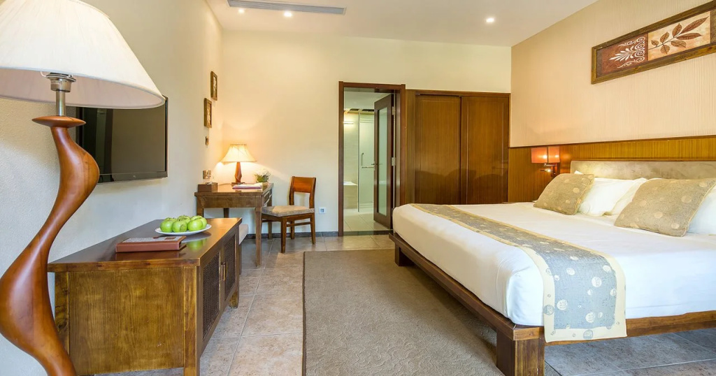 Sanya Yalong Bay Villas & Spa