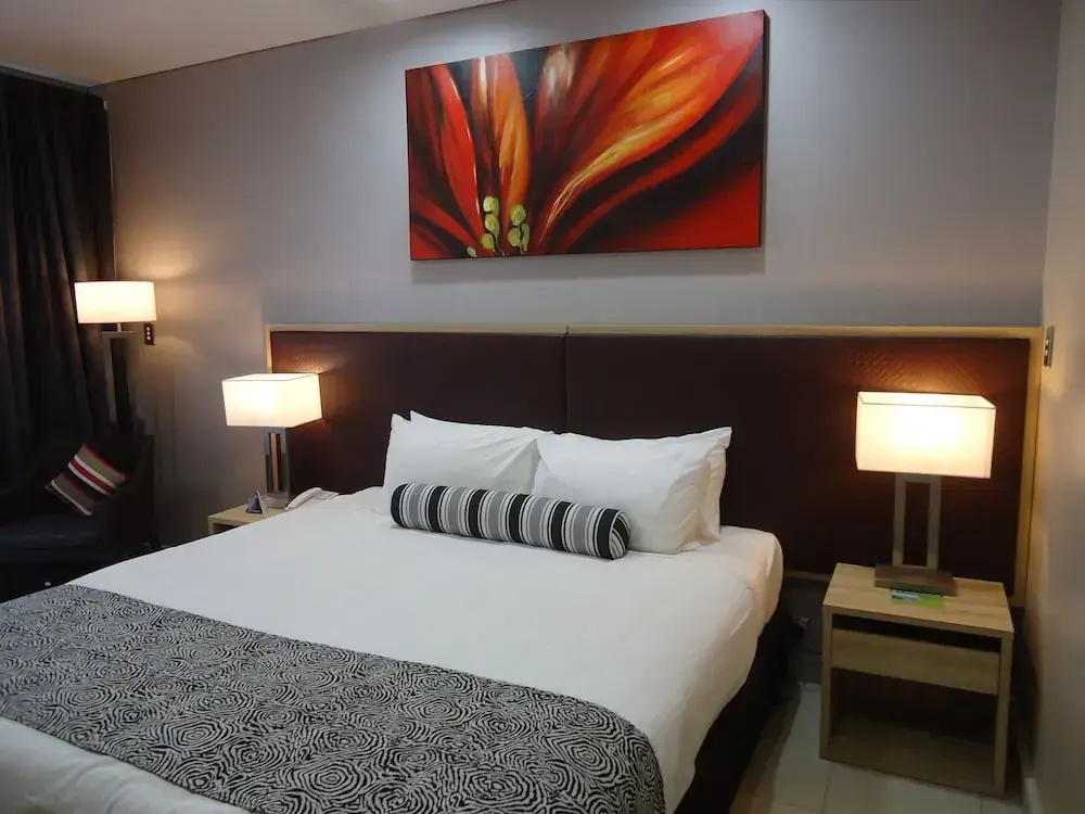 Bird Of Paradise Hotel