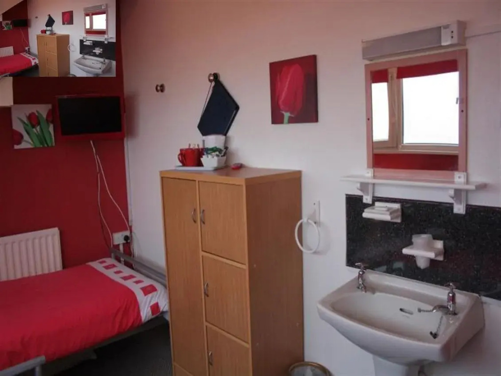 Devon View Guesthouse Swansea