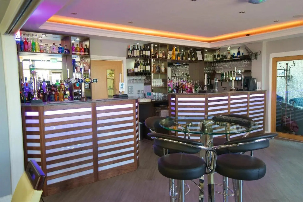 The Avenue Hotel Ltd