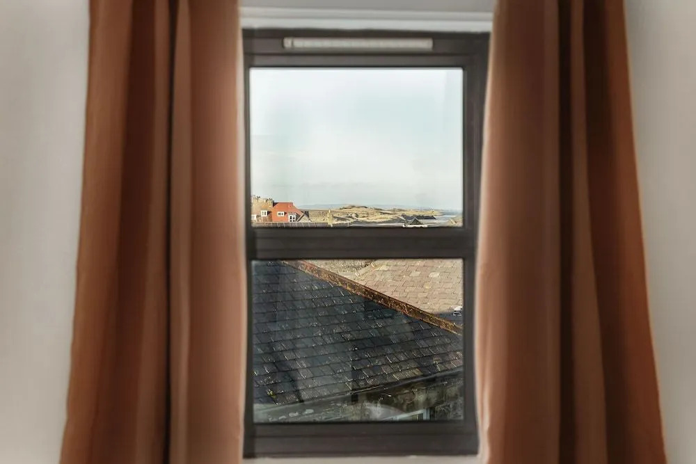McLaren House Seahouses