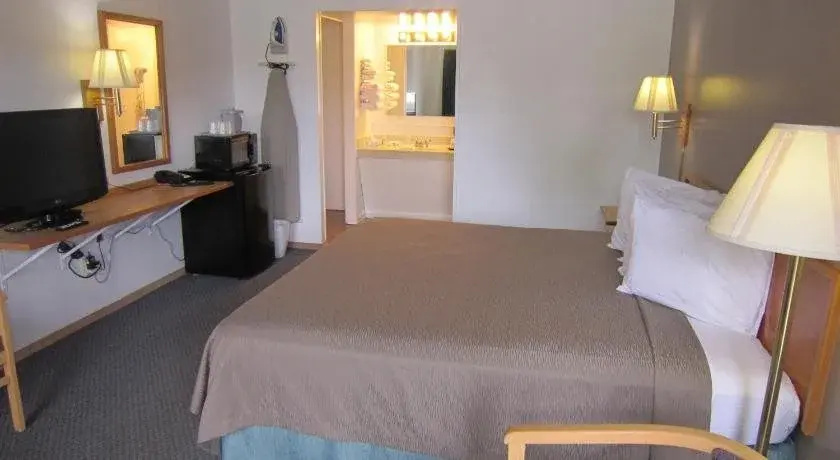 Cassville Budget Inn