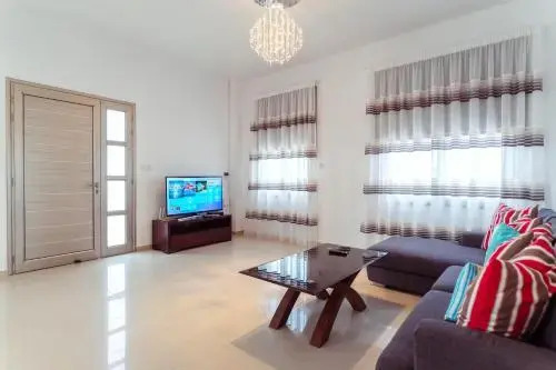 Oniros 2 Villa