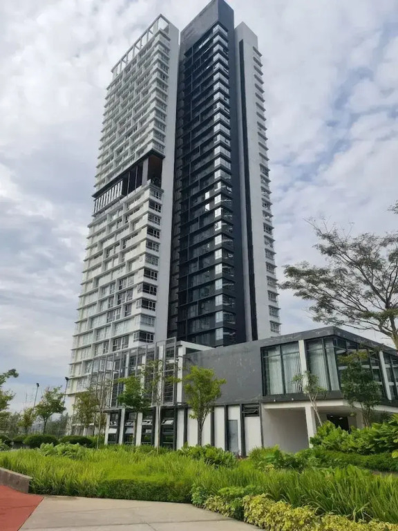 Staycation KL - The Ridge Apartments