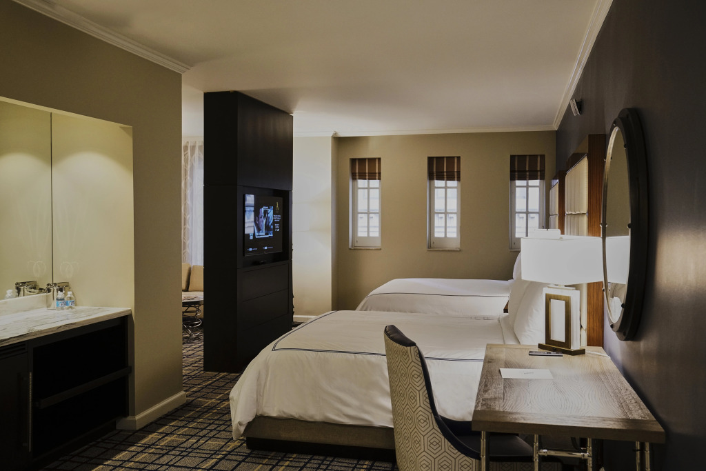 The Adolphus, Autograph Collection