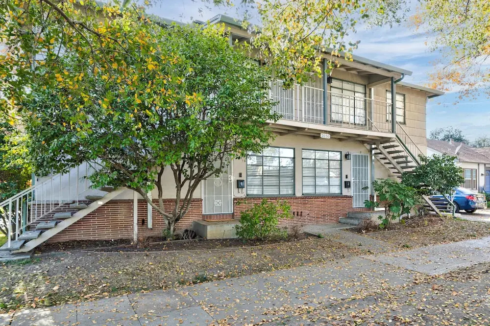 Pet Friendly Condos