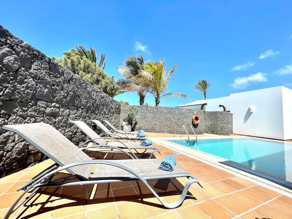 Your Island Villa Mamma Mia 1