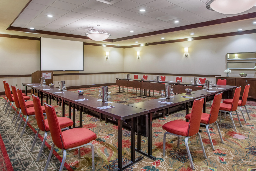 Crowne Plaza Anchorage-Midtown by IHG
