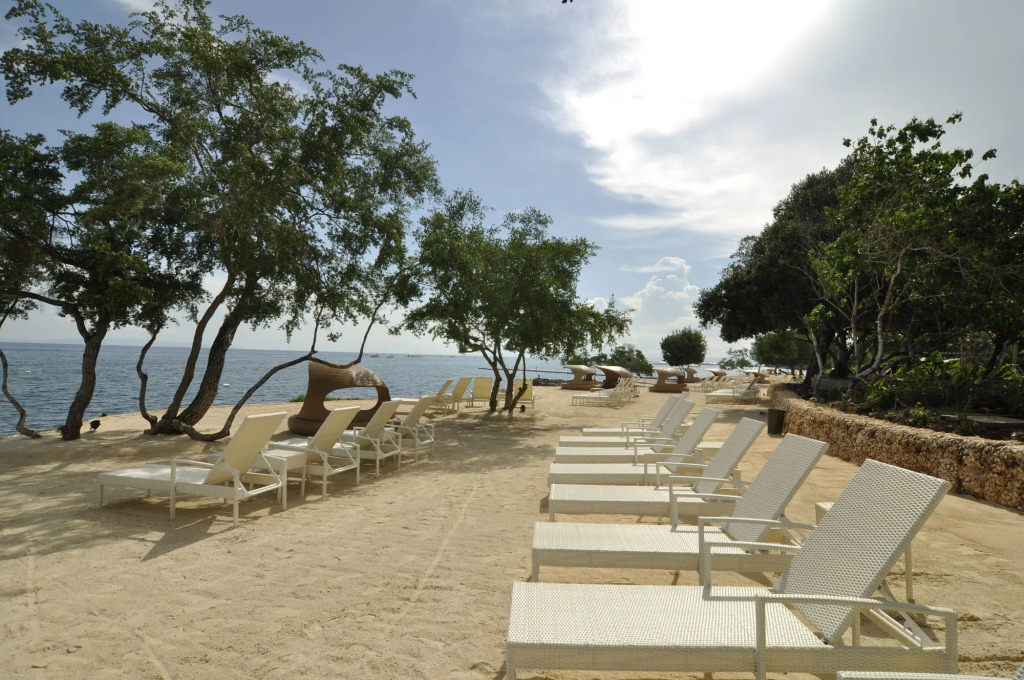 BE Grand Resort, Bohol