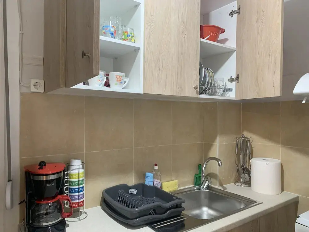 Stay central Athenian flat