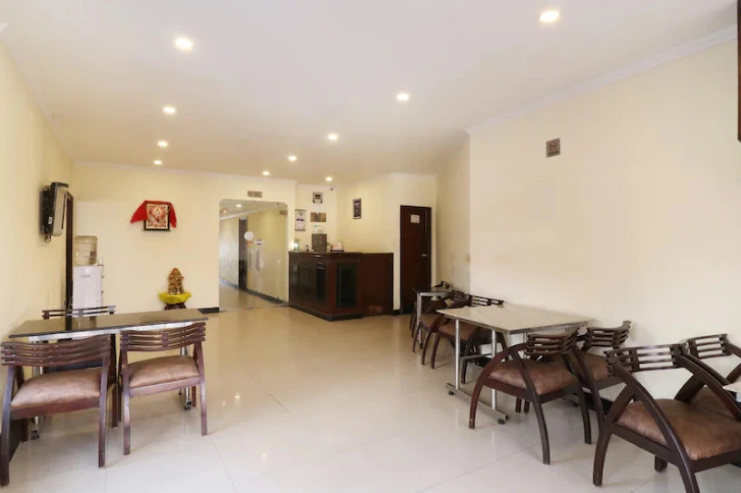 Hotel Naaz