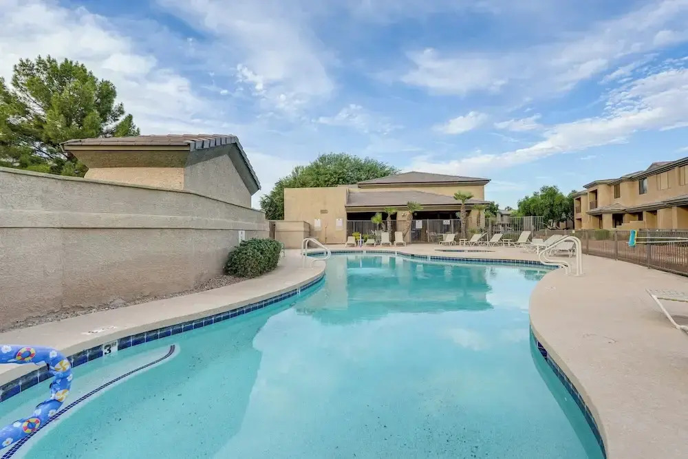 1 Mi to Golf: Lake-view Condo w/ Pool in Chandler!