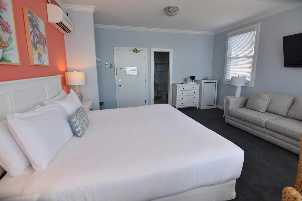 Island House Hotel