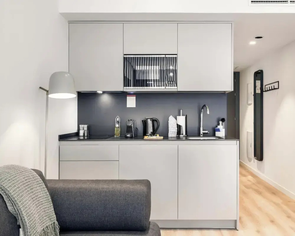 Limehome Madrid Calle de Juan Hurtado de Mendoza