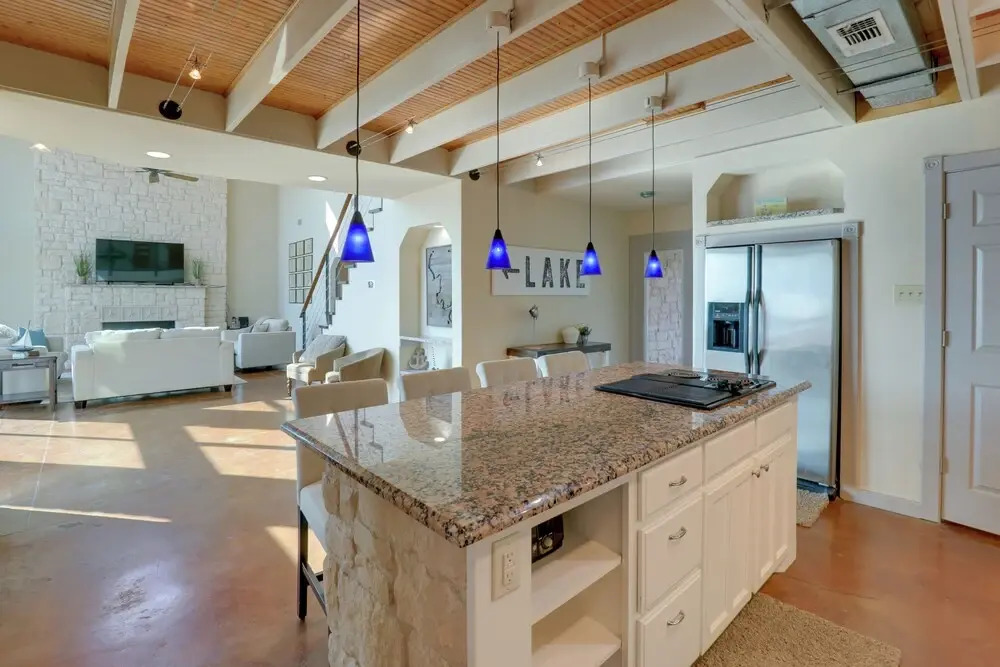 Waterfront Granbury House w/ Deck & Private Dock!