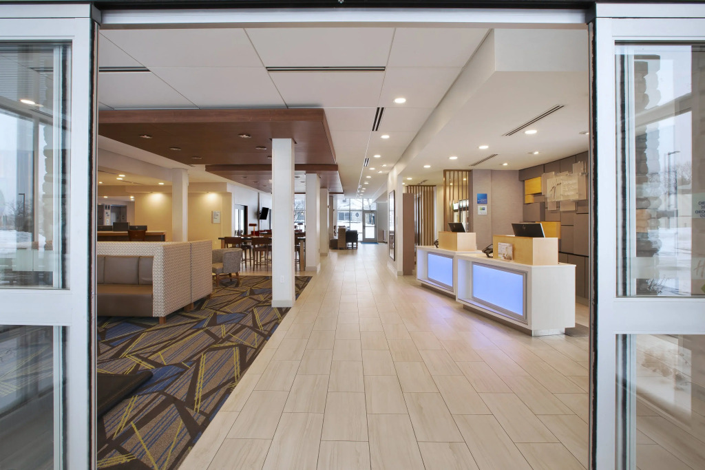 Holiday Inn Express Auburn Hills South