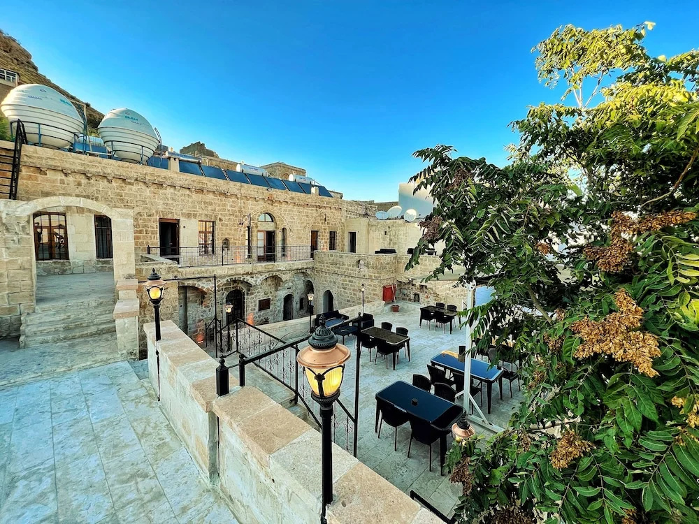 Fairouz Konak Otel