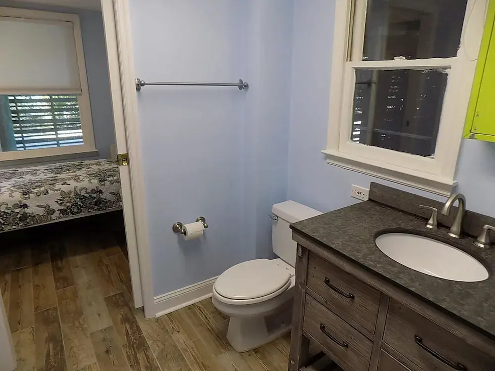 Lindsay House - 6 Br Home