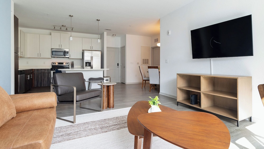 Landing Furnished Apartments - Maitland