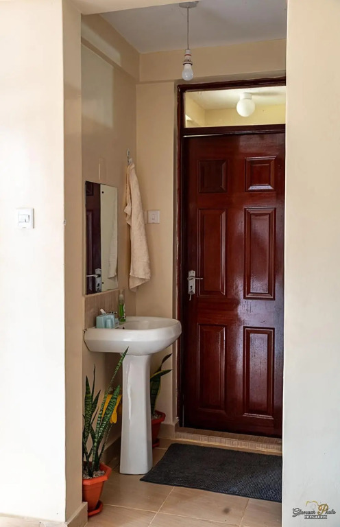 Stylish 1Br Apartment In Kisumu: Fast Wi-Fi, Netflix, Secure Parking