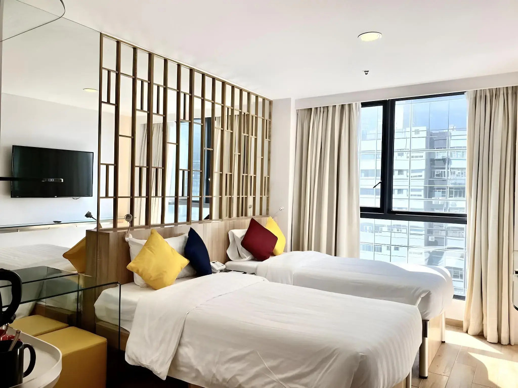 IW Hotel