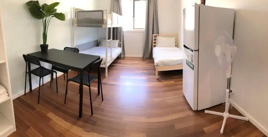 Private room in City Central!