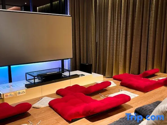 JB town area Bungalow with swimming by Urban nook