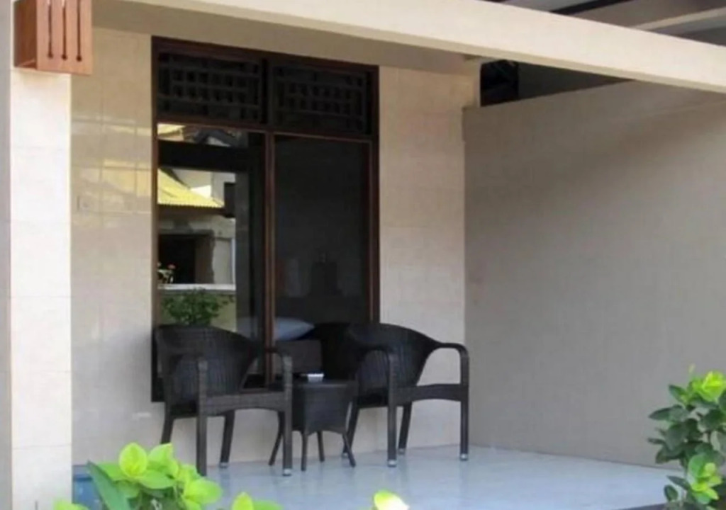 Giliano Residence