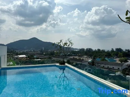 New 2br apartment -stylish Fantasea Kamala Condo