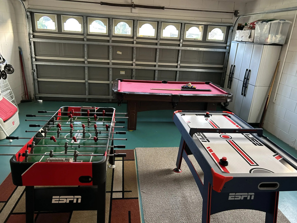 Indian Ridge 4 bedroom home with Game Room