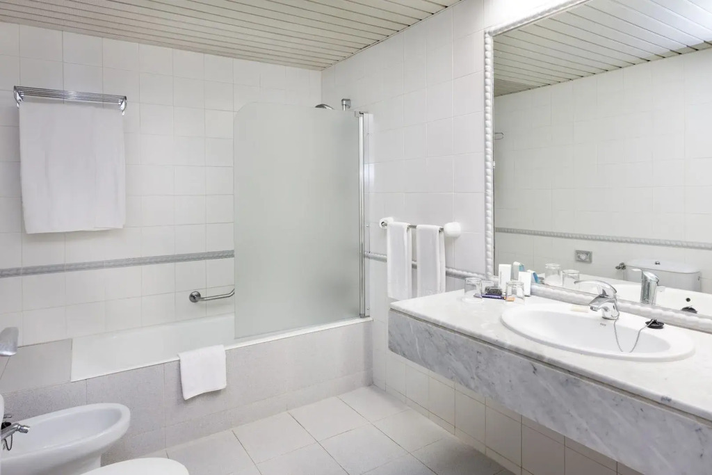 Radisson Resort & Residences Tenerife
