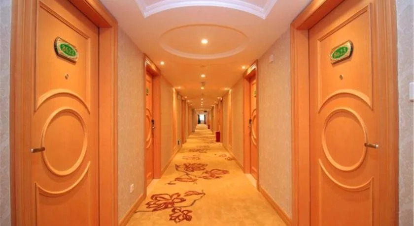 Vienna Hotel Dameisha Branch