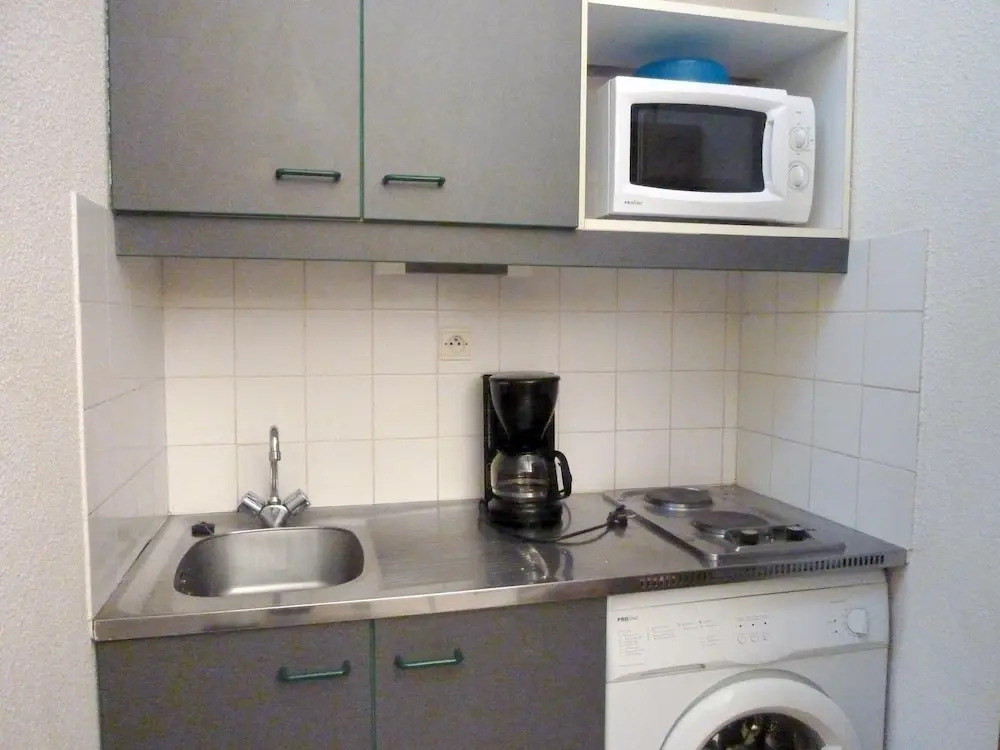 House With 2 Bedrooms in Argelès-sur-mer, With Pool Access and Terrace