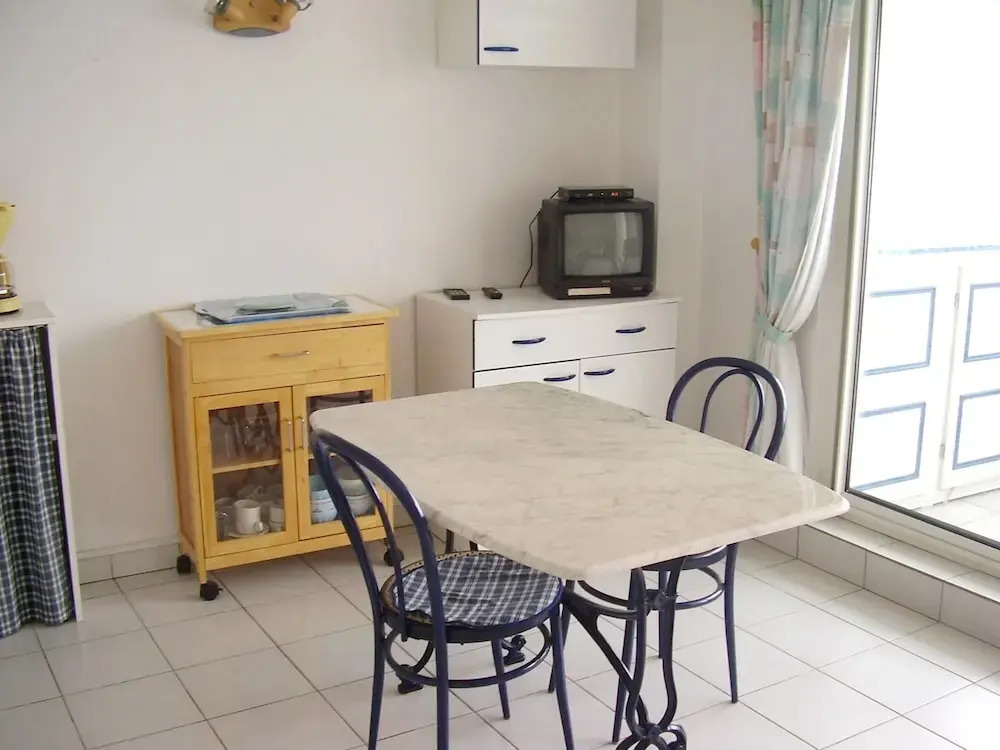 Apartment With one Bedroom in Fouras, With Wonderful sea View, Pool Ac