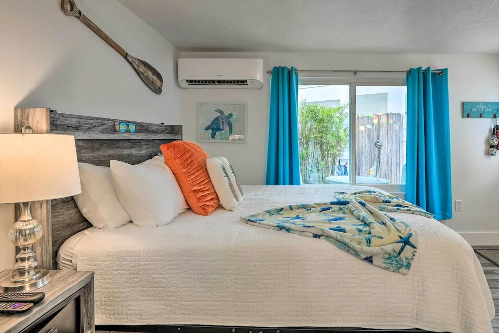 Cozy Siesta Key Dream Inn Rental < 1/2 Mi to Beach
