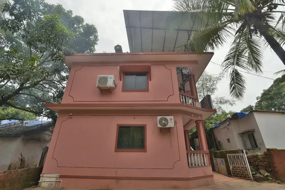 OYO 15390 Francis Goa Guest House