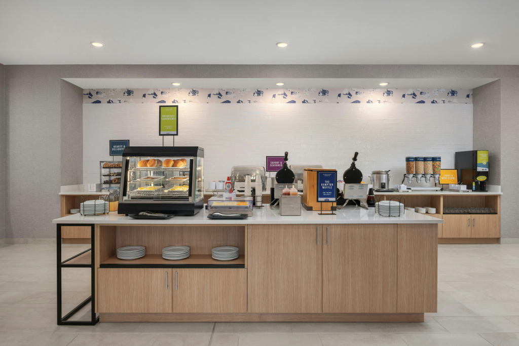 Hampton Inn By Hilton Chester South