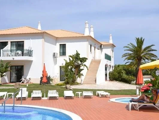 Casa Velha Apartments