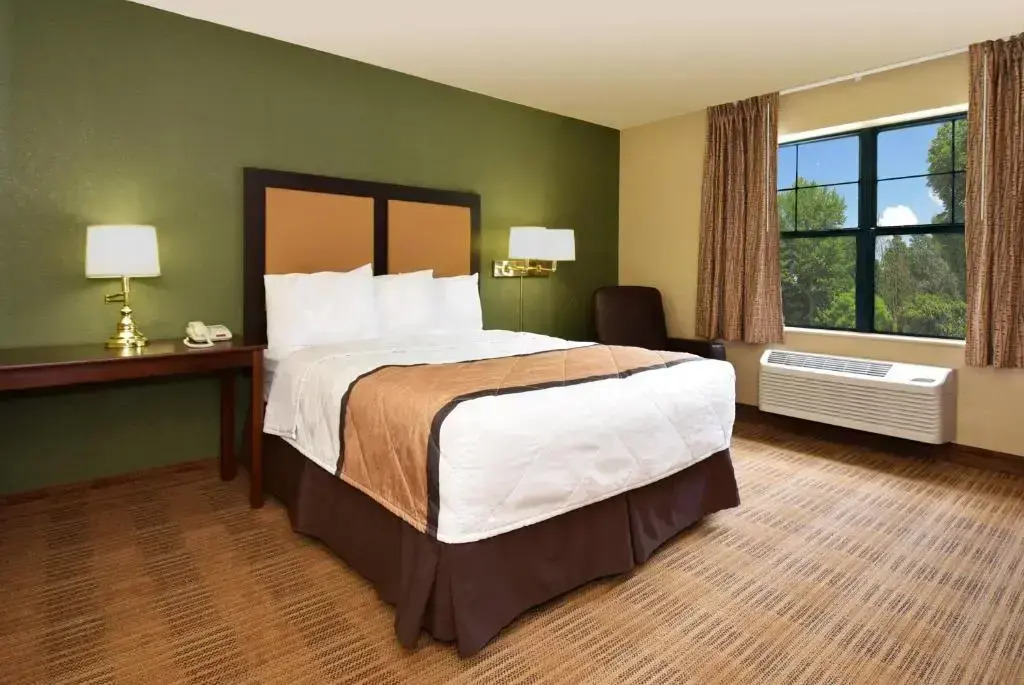 Extended Stay America Suites - Orange County - Katella Ave